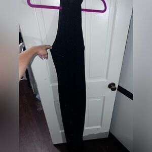 Floor length black gown, Perfect for weddings or prom, size 9-10 fits size 8-12